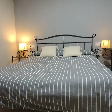 Hostal Can Massot-2
